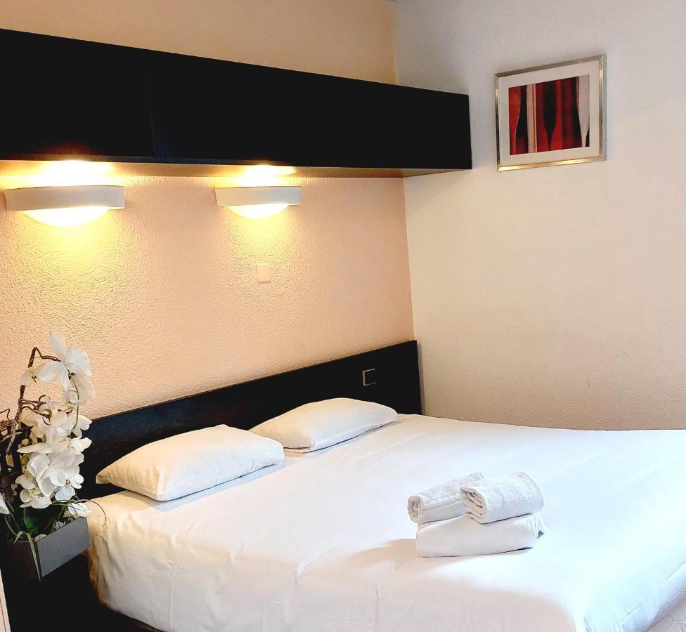 Hotel Du Parc Limoges & Restaurant "Le Temps D'Une Pause" ภายนอก รูปภาพ